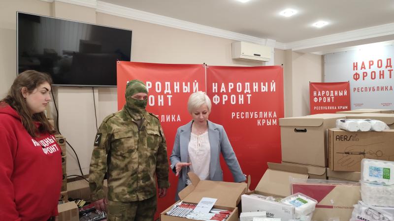 Жители Крыма отправили партию стоматологической помощи для бойцов в зону СВО